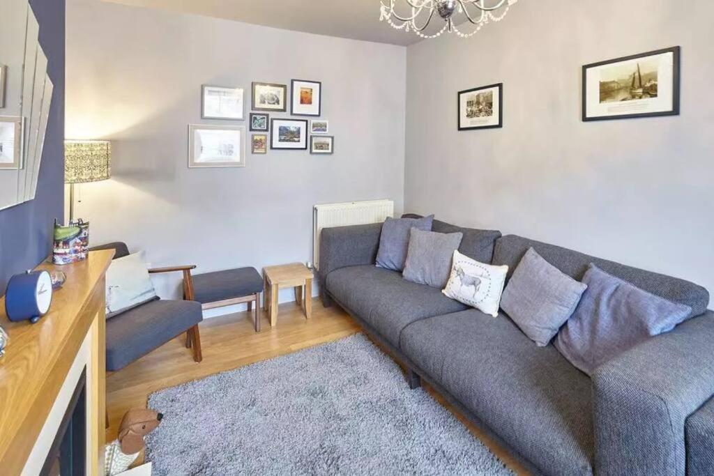 May House 3 Bedroomed House Whitby Eksteriør billede